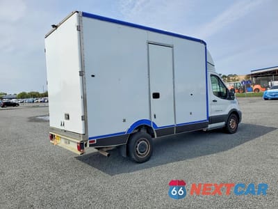 Trzecie zdjęcie samochodu z tyłu: 2020 FORD TRANSIT DELIVERY TRUCK VIN:1FDBW5Z80LKA95581 - miniatura