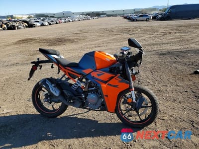 2023 KTM 390 RC MD2JYJ409PN202436 - główne zdjęcie licytacji z USA - miniatura