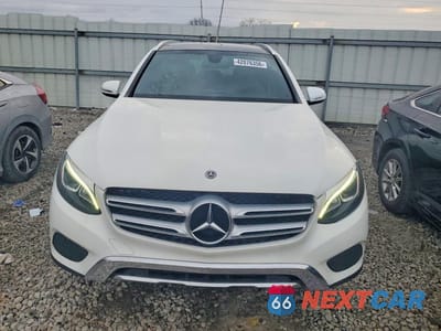 Piąte zdjęcie samochodu w środku: 2018 MERCEDES-BENZ GLC 300 4MATIC VIN:WDC0G4KB9JV104132 - miniatura