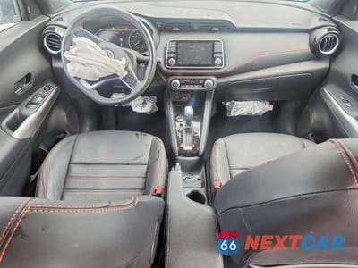 Zdjęcie 8 z 13 samochodu: 2020 NISSAN KICKS SR VIN:3N1CP5DV1LL526031 - miniatura