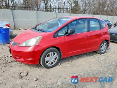 2011 HONDA FIT JHMGE8H34BS002885 - główne zdjęcie licytacji z USA - miniatura