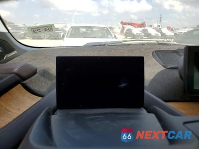 Zdjęcie 9 z 13 samochodu: 2014 BMW I3 REX VIN:WBY1Z4C57EV272725 - miniatura