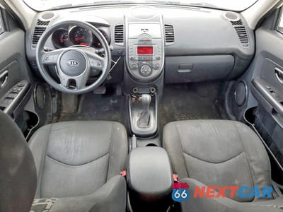 Zdjęcie 8 z 11 samochodu: 2011 KIA SOUL + VIN:KNDJT2A26B7711042 - miniatura