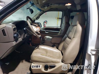 Zdjęcie 7 z 13 samochodu: 2002 FORD EXCURSION LIMITED VIN:1FMNU43S42ED37058 - miniatura