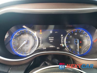 Zdjęcie 9 z 13 samochodu: 2017 CHRYSLER PACIFICA TOURING L PLUS VIN:2C4RC1EG7HR757604 - miniatura