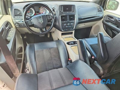 Zdjęcie 8 z 12 samochodu: 2020 DODGE GRAND CARAVAN SXT VIN:2C4RDGCG1LR183769 - miniatura