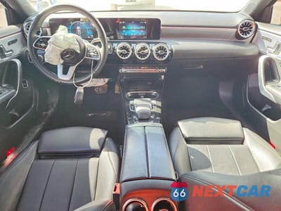 Zdjęcie 8 z 11 samochodu: 2019 MERCEDES-BENZ A 220 VIN:WDD3G4EBXKW032812 - miniatura