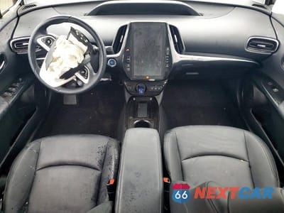 Zdjęcie 8 z 12 samochodu: 2017 TOYOTA PRIUS PRIME ADVANCED VIN:JTDKARFP9H3059251 - miniatura