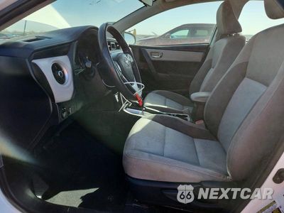 Zdjęcie 7 z 13 samochodu: 2018 TOYOTA COROLLA LE VIN:5YFBURHE9JP795901 - miniatura