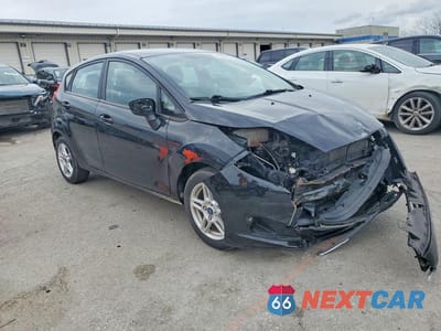 Czwarte zdjęcie samochodu z boku: 2019 FORD FIESTA SE VIN:3FADP4EJ6KM102981 - miniatura