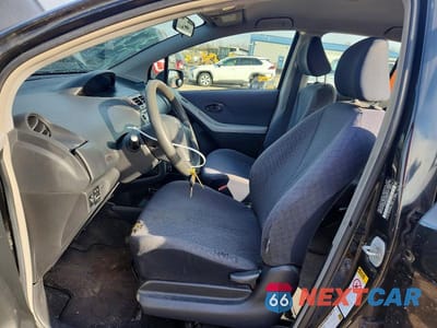 Zdjęcie 7 z 11 samochodu: 2009 TOYOTA YARIS BASE VIN:JTDKT903495233717 - miniatura