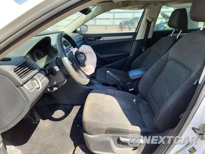 Zdjęcie 7 z 11 samochodu: 2013 VOLKSWAGEN PASSAT S VIN:1VWAH7A32DC044906 - miniatura