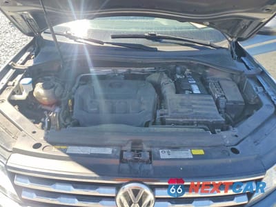 Zdjęcie 11 z 12 samochodu: 2018 VOLKSWAGEN TIGUAN SE VIN:3VV2B7AX5JM106368 - miniatura