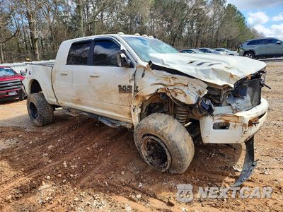 Czwarte zdjęcie samochodu z boku: 2018 RAM 2500 LARAMIE VIN:3C6UR5NL2JG329049 - miniatura