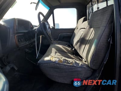 Zdjęcie 7 z 14 samochodu: 1990 FORD F250 VIN:1FTHF26H8LPA30773 - miniatura