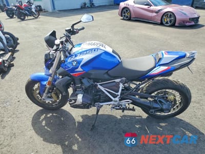 Trzecie zdjęcie samochodu z tyłu: 2024 BMW R 1250 R VIN:WB10M7304R6K36229 - miniatura