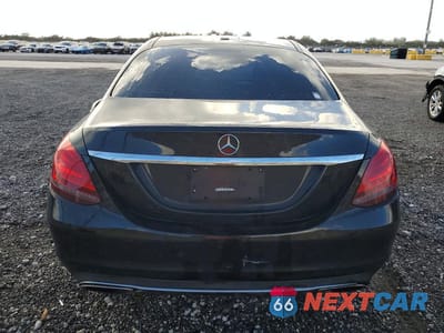 Zdjęcie 6 z 12 samochodu: 2019 MERCEDES-BENZ C 300 VIN:55SWF8DB4KU303417 - miniatura