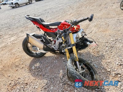 2024 APRILIA TUONO V4 1100 ZD4KZUA06RS001034 - główne zdjęcie licytacji z USA - miniatura