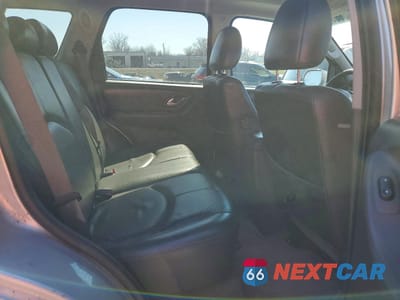 Zdjęcie 11 z 13 samochodu: 2005 MAZDA TRIBUTE S VIN:4F2CZ06175KM49674 - miniatura