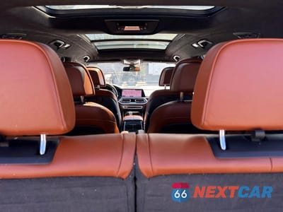 Zdjęcie 9 z 11 samochodu: 2019 BMW X7 XDRIVE50I VIN:5UXCX4C51KLS37426 - miniatura