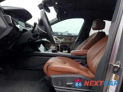 Zdjęcie 7 z 14 samochodu: 2019 AUDI E-TRON PRESTIGE VIN:WA1VAAGE6KB015517 - miniatura