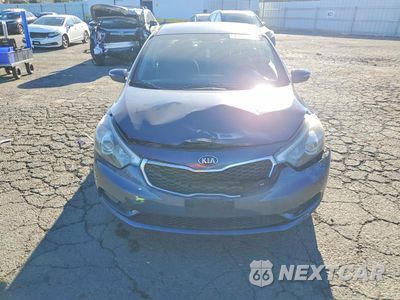 Piąte zdjęcie samochodu w środku: 2014 KIA FORTE EX VIN:KNAFX4A81E5204346 - miniatura