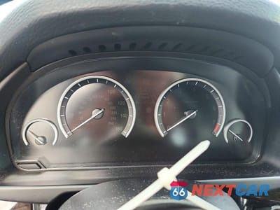 Zdjęcie 9 z 12 samochodu: 2017 BMW X5 XDRIVE35I VIN:5UXKR0C38H0V82539 - miniatura