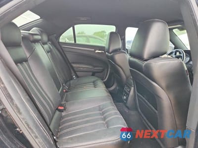 Zdjęcie 10 z 12 samochodu: 2014 CHRYSLER 300 S VIN:2C3CCABGXEH118939 - miniatura