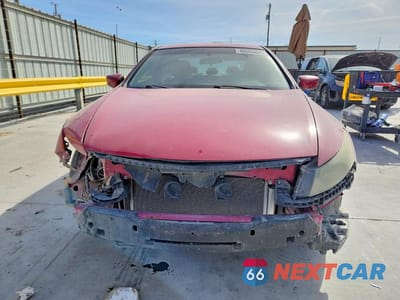 Piąte zdjęcie samochodu w środku: 2010 HONDA ACCORD LX VIN:1HGCS1B31AA011588 - miniatura