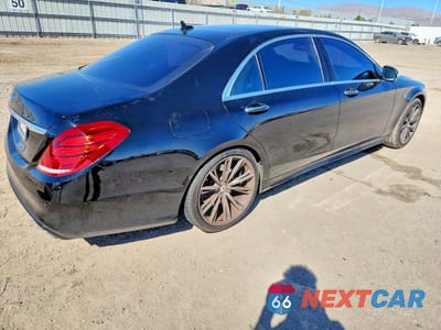 Trzecie zdjęcie samochodu z tyłu: 2014 MERCEDES-BENZ S 550 VIN:WDDUG8CB3EA021814 - miniatura