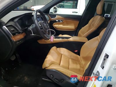 Zdjęcie 7 z 12 samochodu: 2017 VOLVO XC90 T8 VIN:YV4BC0PL5H1126776 - miniatura