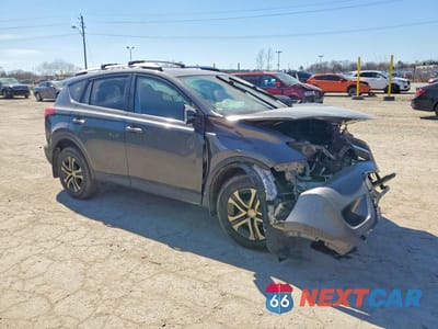 Czwarte zdjęcie samochodu z boku: 2015 TOYOTA RAV4 LE VIN:2T3BFREV4FW317512 - miniatura