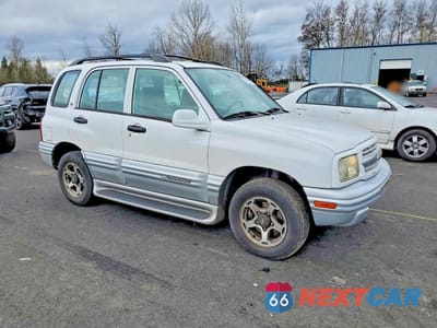 Czwarte zdjęcie samochodu z boku: 2001 CHEVROLET TRACKER LT VIN:2CNBJ634816941157 - miniatura