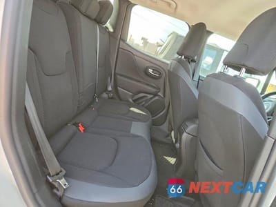 Zdjęcie 11 z 12 samochodu: 2020 JEEP RENEGADE LATITUDE VIN:ZACNJBBB5LPL74290 - miniatura