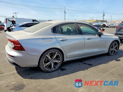 Trzecie zdjęcie samochodu z tyłu: 2024 VOLVO S60 PLUS VIN:7JRL12TL2RG314198 - miniatura