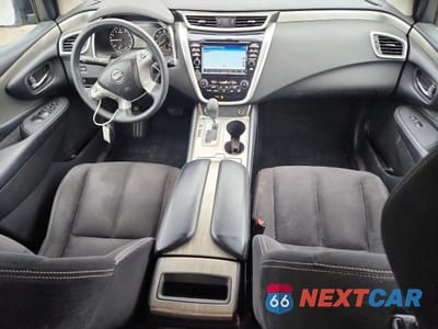 Zdjęcie 8 z 13 samochodu: 2016 NISSAN MURANO S VIN:5N1AZ2MH1GN158314 - miniatura
