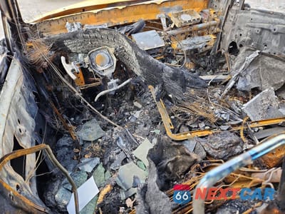 Zdjęcie 8 z 11 samochodu: 2008 TOYOTA RAV4 LIMITED VIN:JTMZD31V886055070 - miniatura