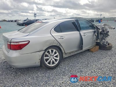 Trzecie zdjęcie samochodu z tyłu: 2008 LEXUS LS 460 BASE VIN:JTHBL46F285058921 - miniatura