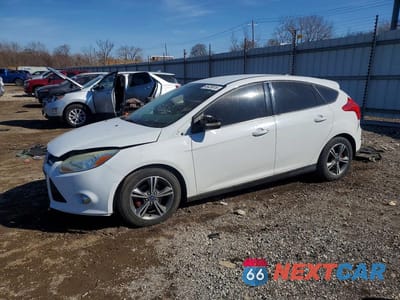 2014 FORD FOCUS SE 1FADP3K27EL305245 - główne zdjęcie licytacji z USA - miniatura