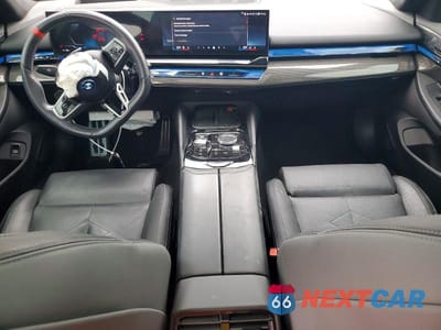 Zdjęcie 8 z 13 samochodu: 2024 BMW I5 M60 VIN:WBY43FK06RCP59402 - miniatura