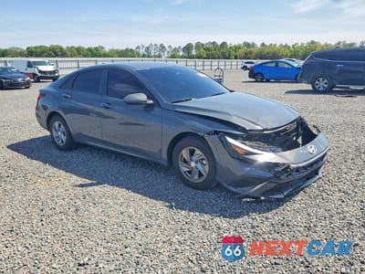 Czwarte zdjęcie samochodu z boku: 2026 HYUNDAI ELANTRA SE VIN:KMHLL4DG3TU104039 - miniatura