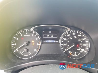 Zdjęcie 9 z 12 samochodu: 2018 NISSAN PATHFINDER S VIN:5N1DR2MNXJC645503 - miniatura