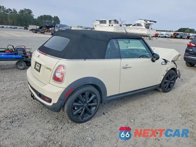 Trzecie zdjęcie samochodu z tyłu: 2015 MINI COOPER S VIN:WMWZP3C58FT708562 - miniatura