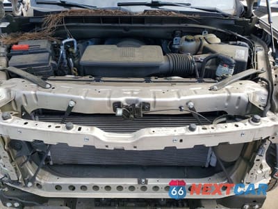Zdjęcie 11 z 13 samochodu: 2021 CHEVROLET SUBURBAN C1500 PREMIER VIN:1GNSCFKD2MR164541 - miniatura