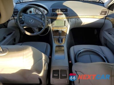 Zdjęcie 8 z 12 samochodu: 2008 MERCEDES-BENZ E 350 4MATIC VIN:WDBUF87X58B239138 - miniatura
