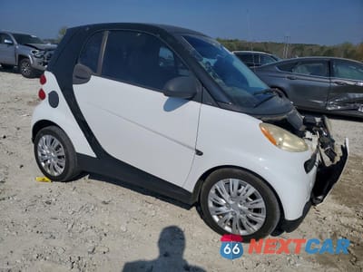 Czwarte zdjęcie samochodu z boku: 2009 SMART FORTWO PURE VIN:WMEEJ31X09K305386 - miniatura