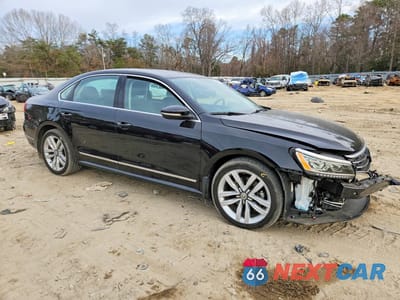 Czwarte zdjęcie samochodu z boku: 2016 VOLKSWAGEN PASSAT SEL VIN:1VWCT7A39GC064629 - miniatura