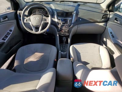 Zdjęcie 8 z 12 samochodu: 2017 HYUNDAI ACCENT VALUE EDITION VIN:KMHCT4AE3HU255442 - miniatura