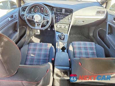 Zdjęcie 8 z 12 samochodu: 2019 VOLKSWAGEN GTI S VIN:3VW5T7AU3KM005889 - miniatura