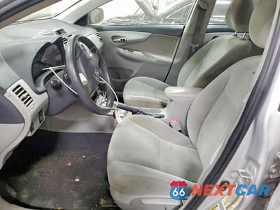 Zdjęcie 7 z 11 samochodu: 2013 TOYOTA COROLLA LE VIN:5YFBU4EE3DP131959 - miniatura